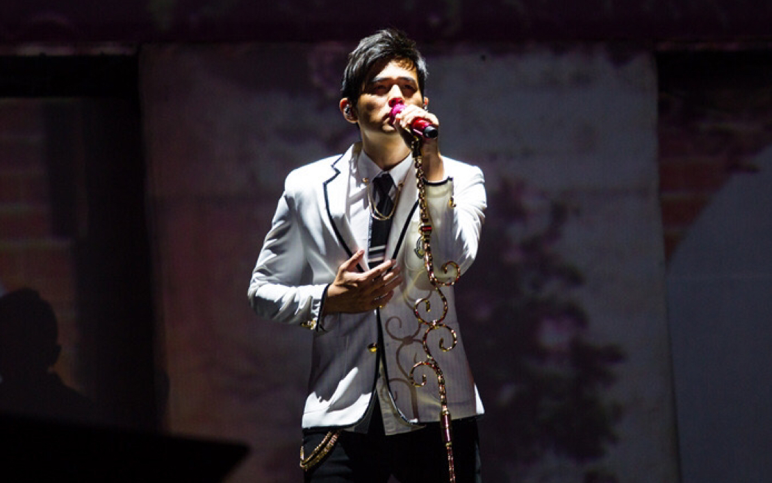 【4k60帧】魔天伦演唱会《浪漫手机》超感人现场!祝大家情人节快乐!