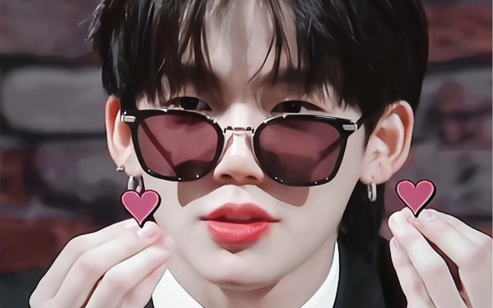 【崔玹硕】"西装 黑发 小猪"