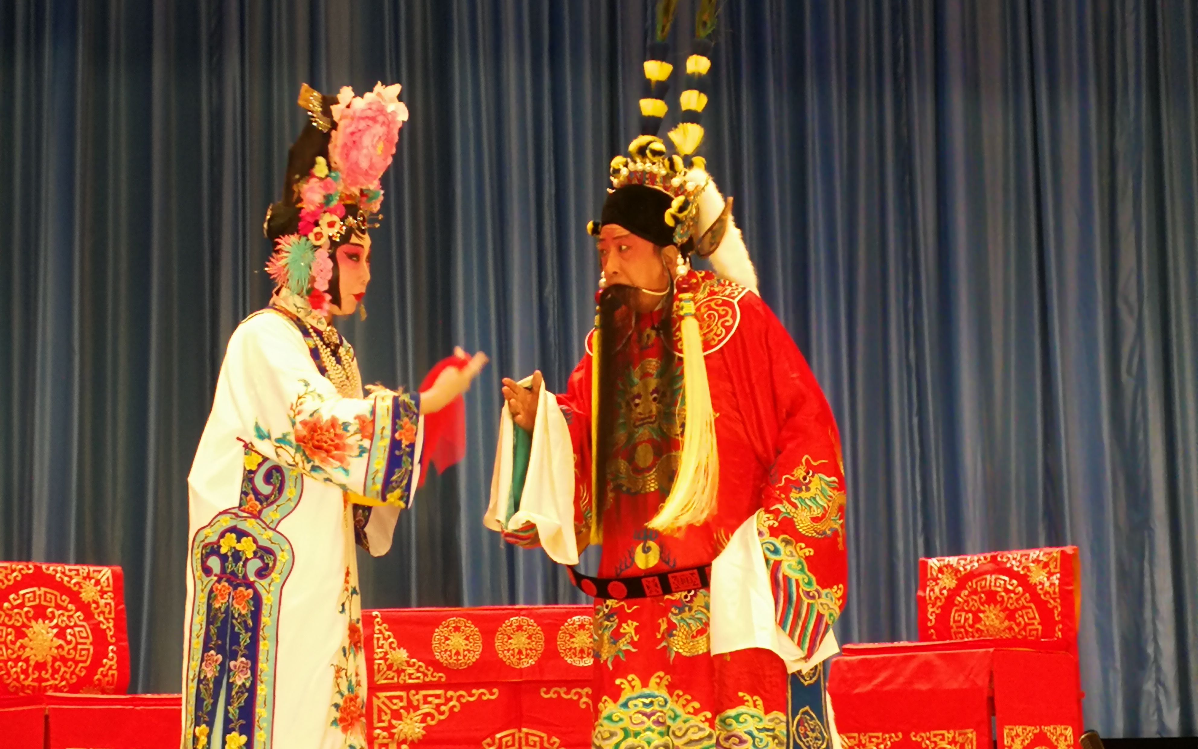 【京剧】《四郎探母》(1)(坐宫) 主演:李金铭,郭凤琴_哔哩哔哩_bili