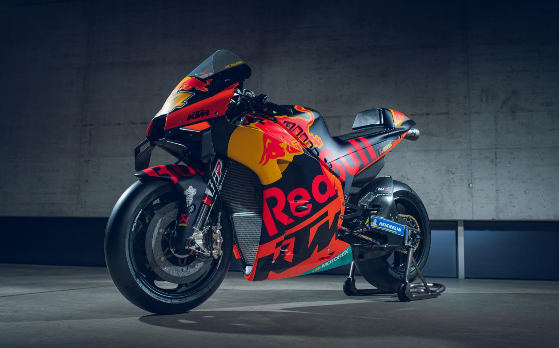 红牛ktmmotogp团队展示2020