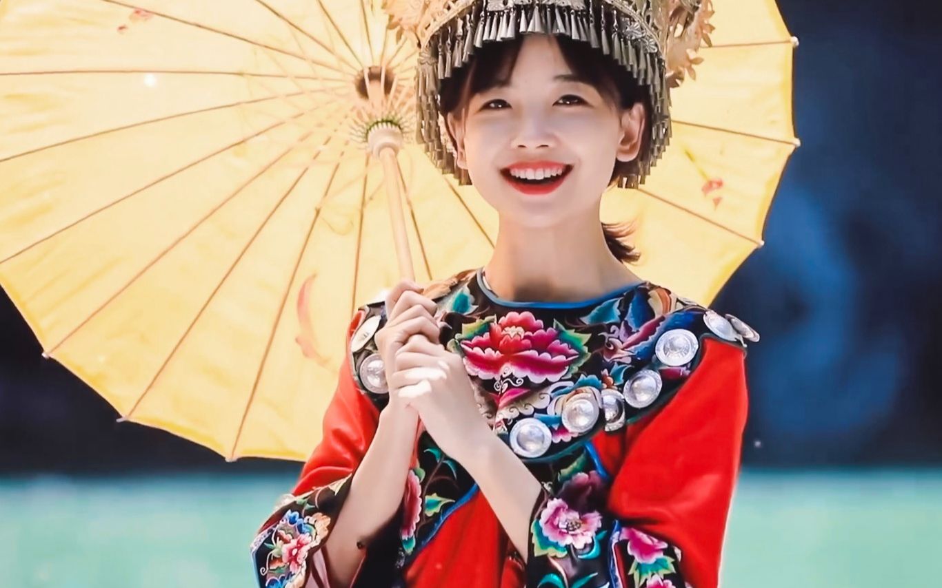 当王冰冰穿上汉服时_哔哩哔哩_bilibili