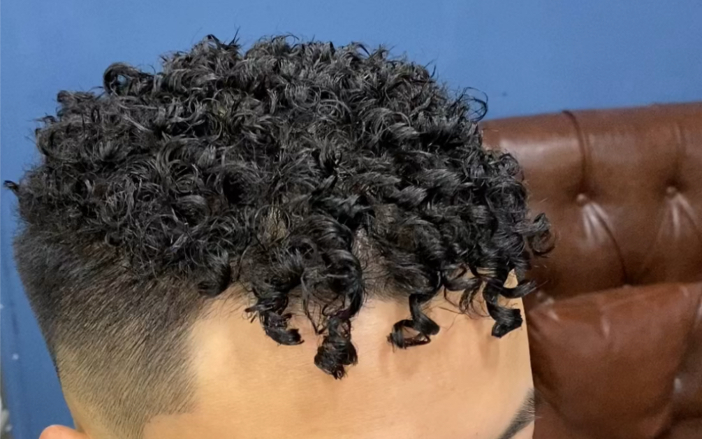 barbershop #美式理发 #拉美卷 #成都黑人烫_哔哩哔哩_bilibili