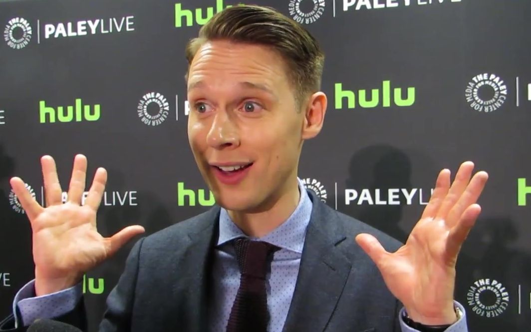 samuel barnett关于dirk gently的采访