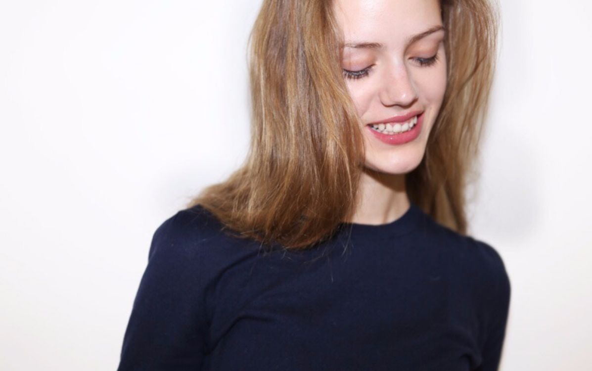 esther heesch 时光给予你无暇的面孔_哔哩哔哩 (゜