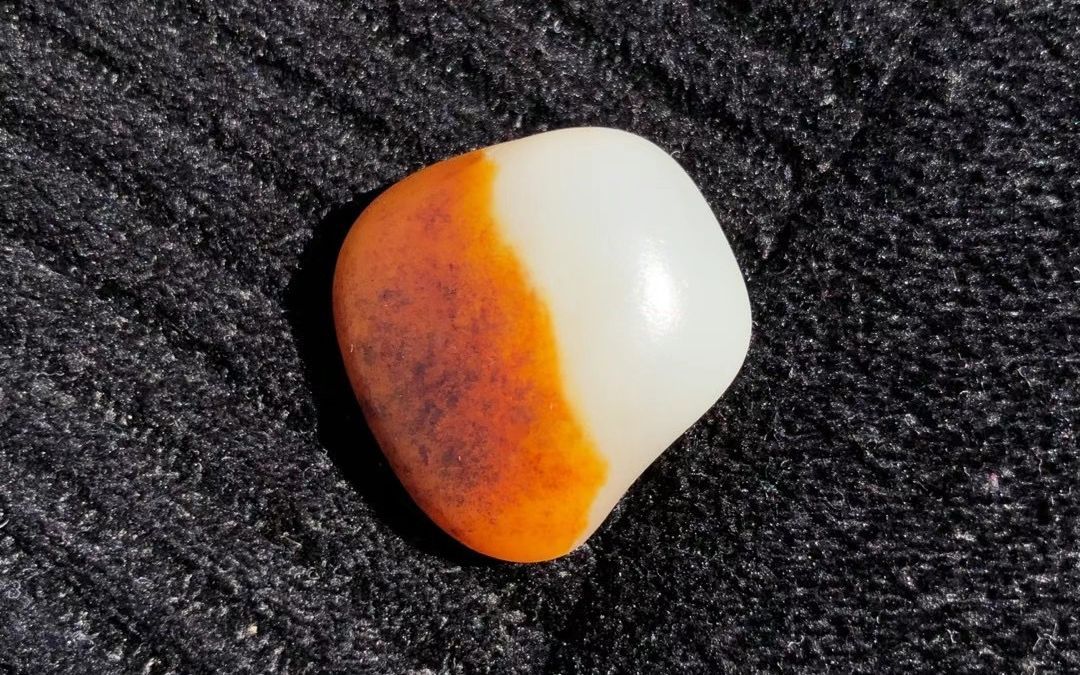 雷子和田玉:有些红皮白肉原石籽料为何是天价千万_哔哩哔哩_bilibili