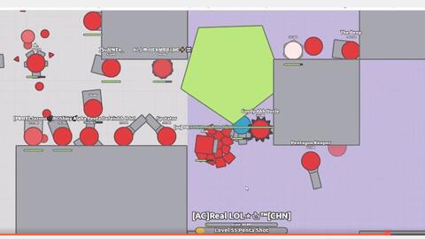 WINNING against the Legionary Crasher (arras.io siege) 