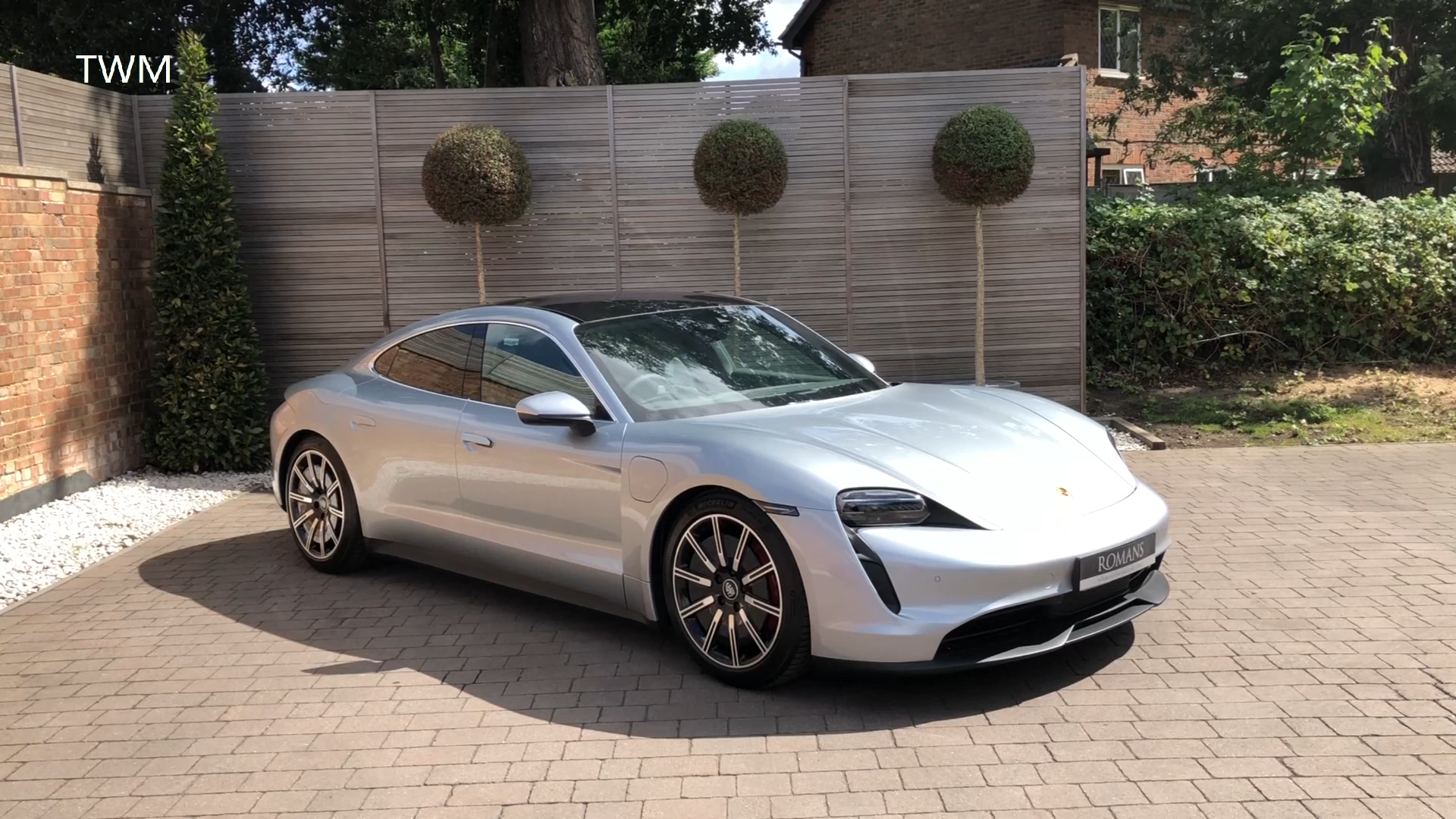 保时捷taycan 4s-白云石银 超高细节 真车实拍