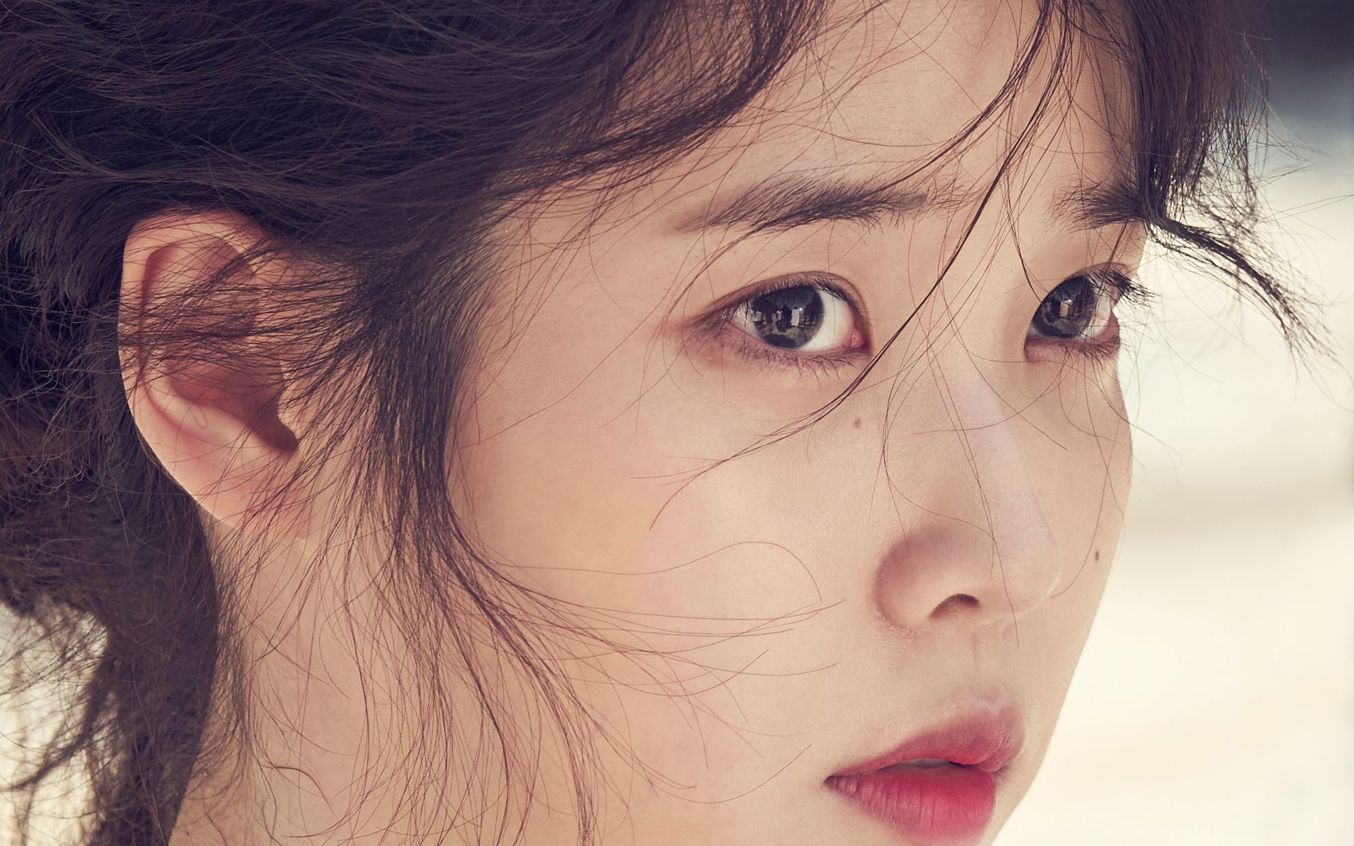 iu李知恩netflix系列电影予告