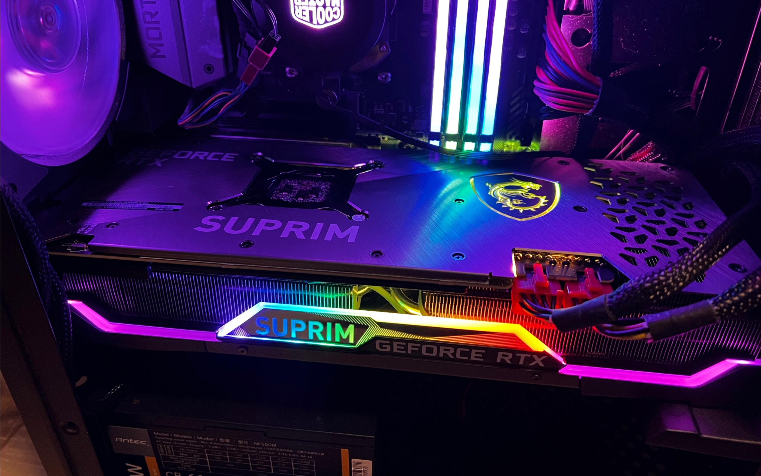 海鲜市场3070超龙 安全下车