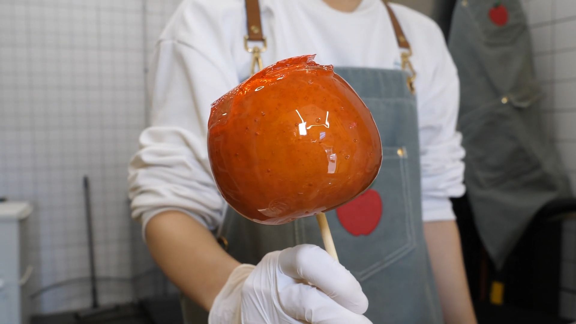 味蕾探险:一窥日本美食的神秘面纱——日式苹果糖葫芦