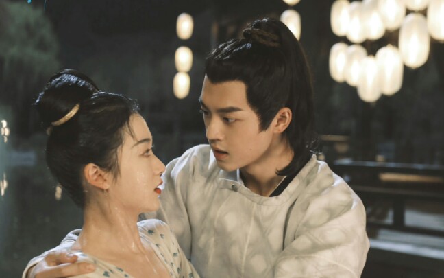 杭如雪&赵清禾的甜蜜吻戏来啦,哇塞好甜啊