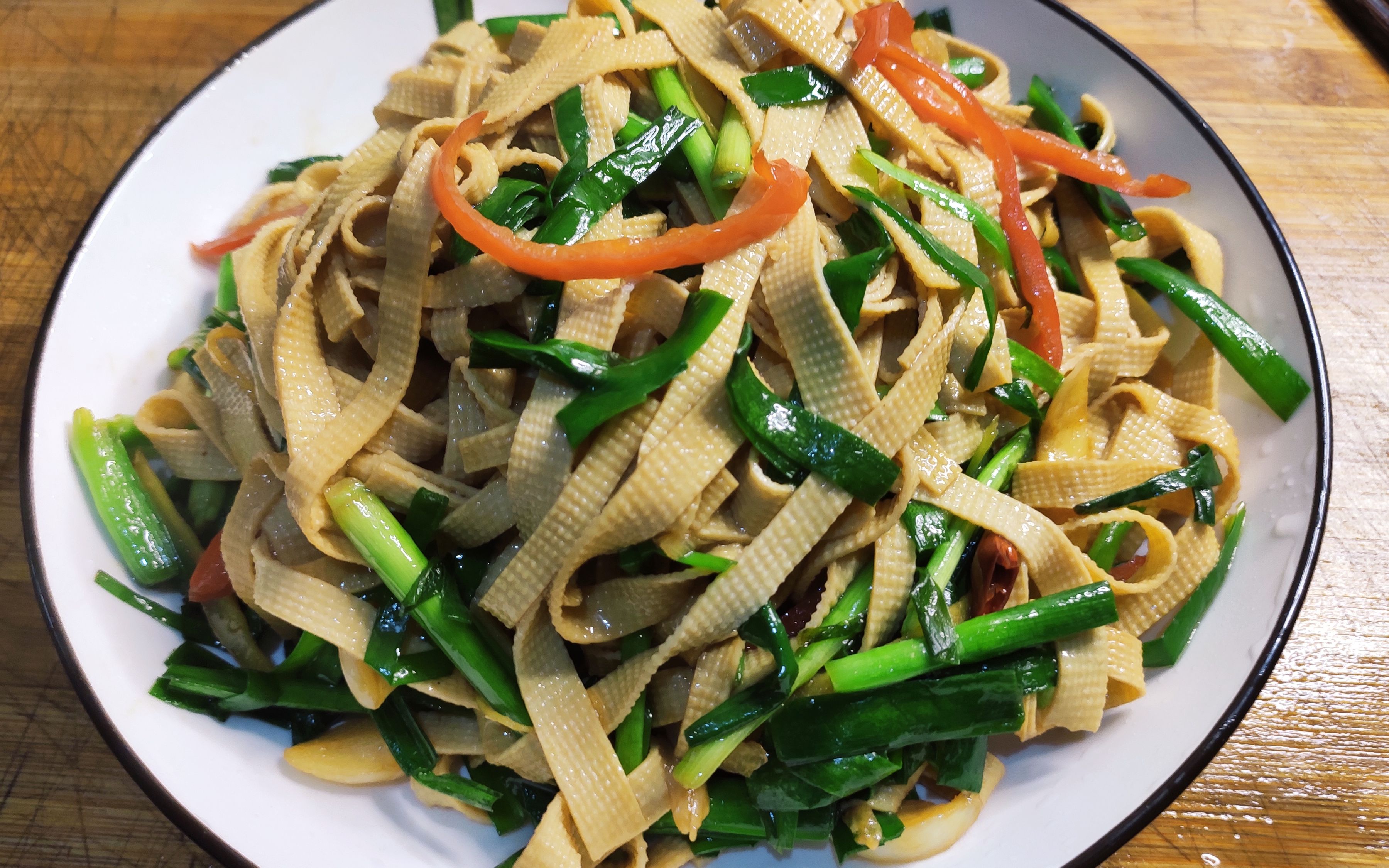 活动  炝炒豆腐丝很多人都做不好,难怪不好吃,大厨分享正确做法