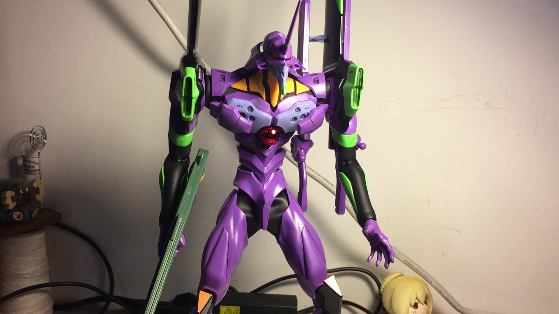 古兰佐模玩8万代pgeva初号机素组完毕