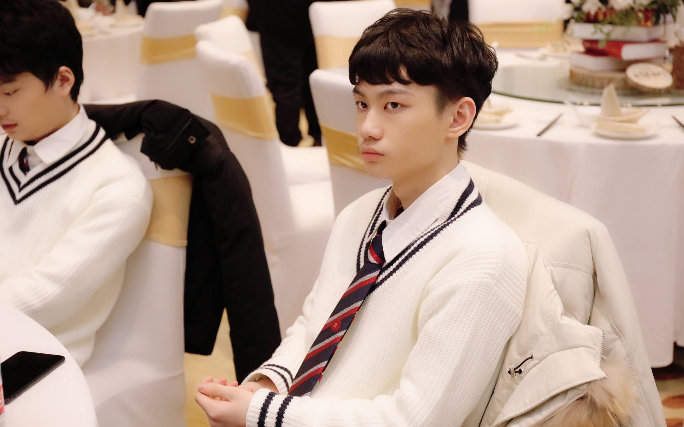 【qghappy·song】你有没有见过这样的他