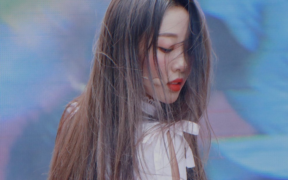 本月少女河秀映yves特别舞台官方直拍饭拍自截直拍合集