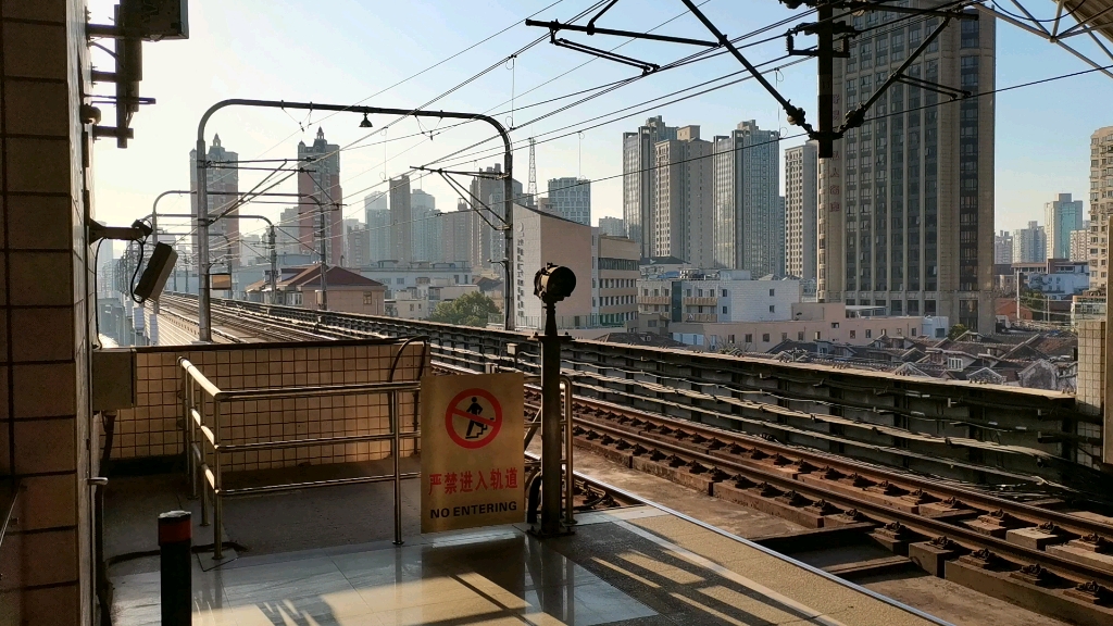 上海地铁4号线0413奶嘴出宝山路站外圈运行0422奶嘴进宝山路站内圈