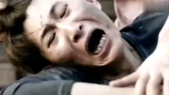 这是我新收的小弟，特别能打