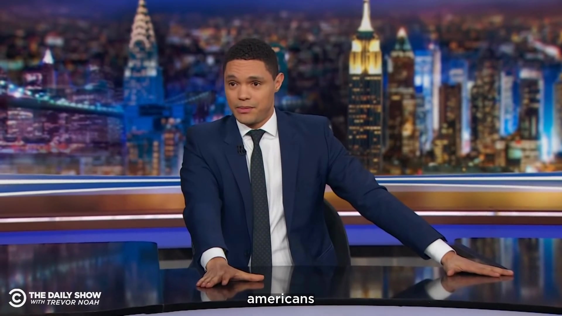 [图]#崔娃每日秀# Trevor on Race in America - Between the Scenes