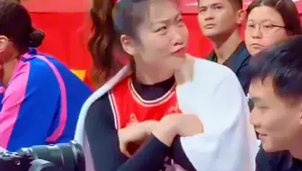 中国女篮6大主力，谁笑起来更好看呢，李梦撒娇难得一见