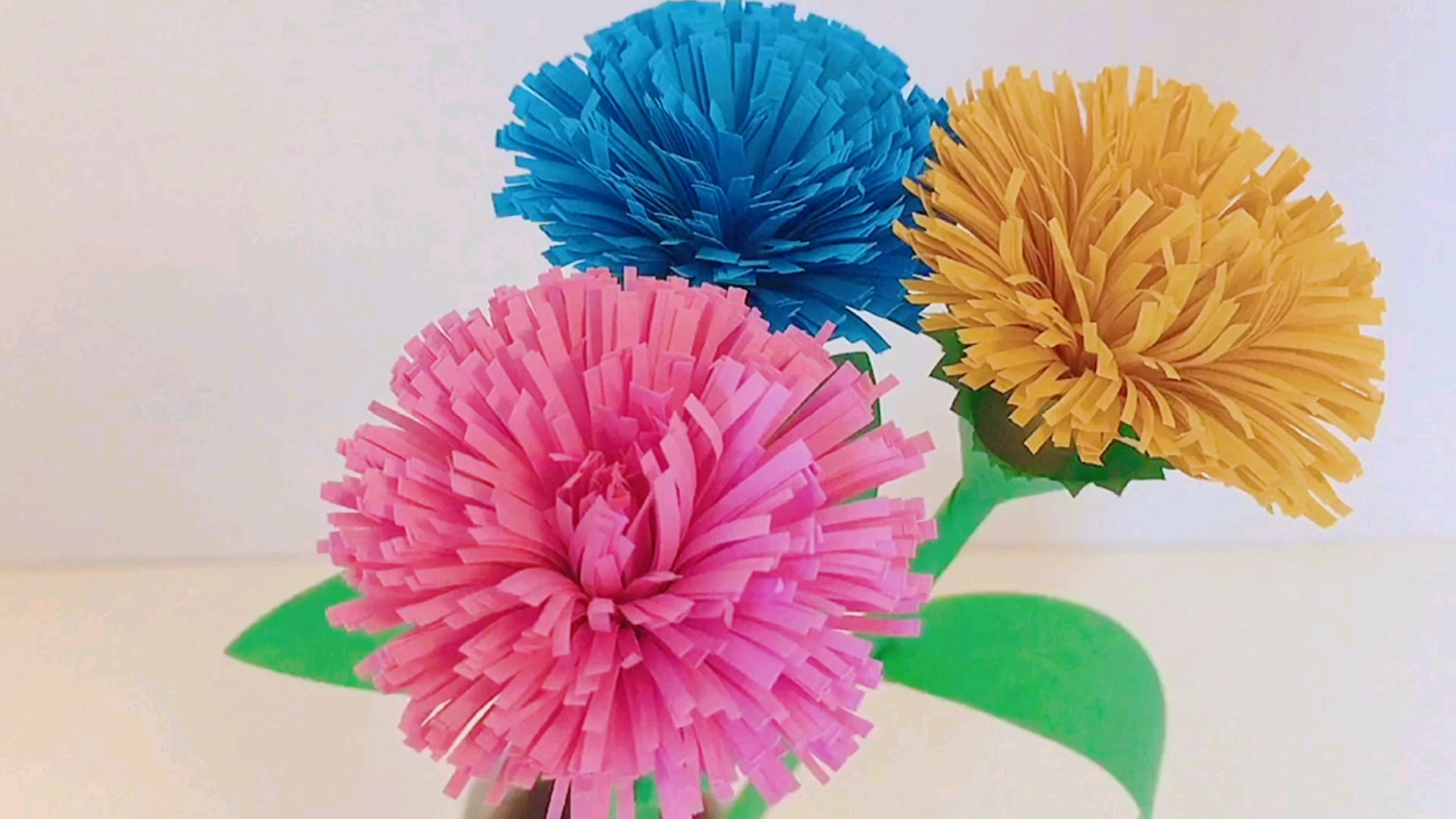 手工:简单可爱的小花花束制作