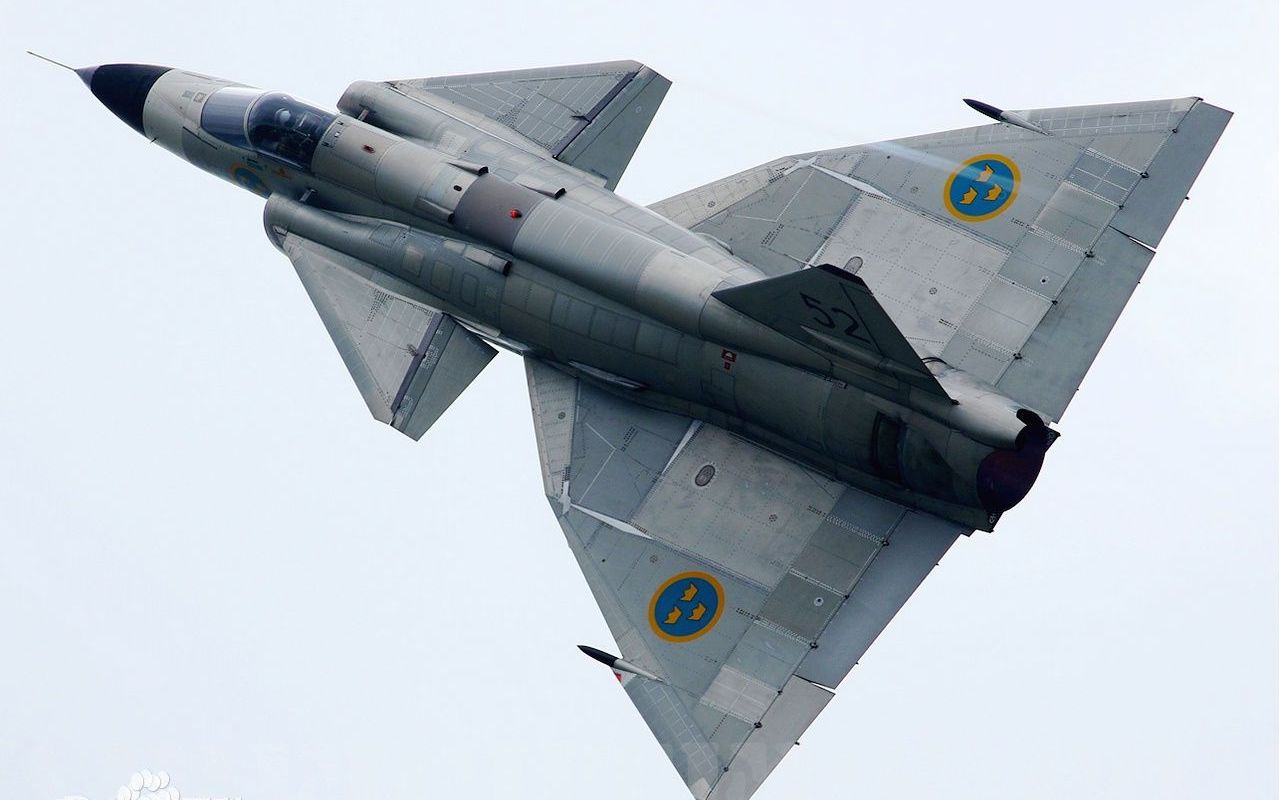 瑞典萨博-37"雷"式战斗机飞行表演_哔哩哔哩_bilibili