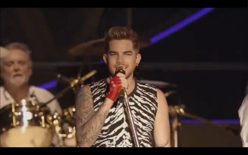 [图]【中英字幕】Adam lambert I Was Born To Love You 跨年演唱会现场版 #欧美音乐 #Queen #经典老歌