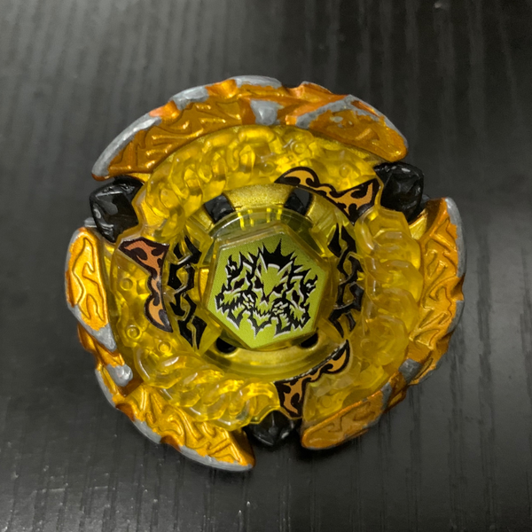 爆旋陀螺钢铁战魂.最大直径］咆哮于冥府的恶魔犬。Hell Kerbecs