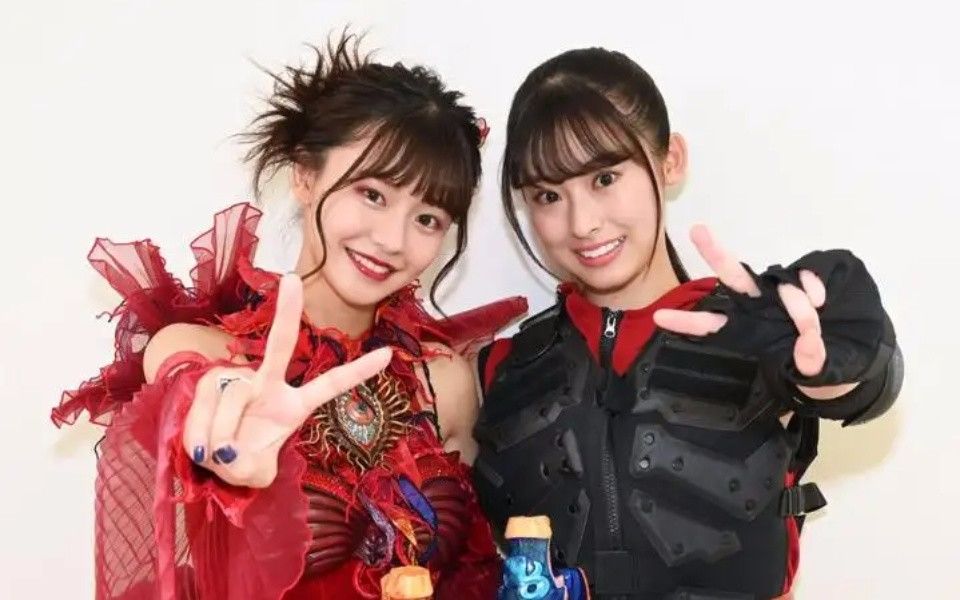 夏季剧场版假面骑士revice井本彩花浅仓唯采访