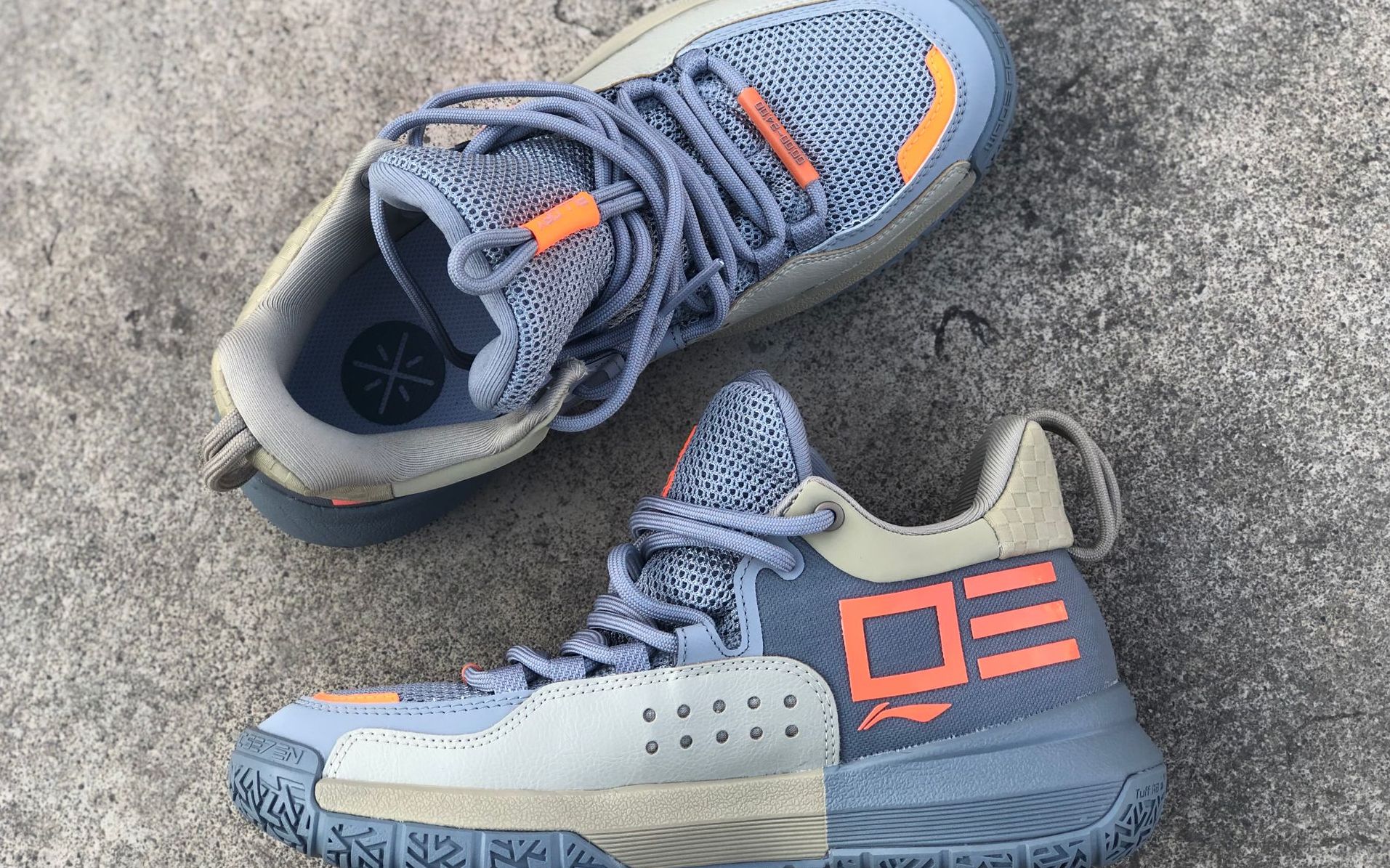 开箱李宁全天4拼接款会是文体两开花的实战好鞋吗