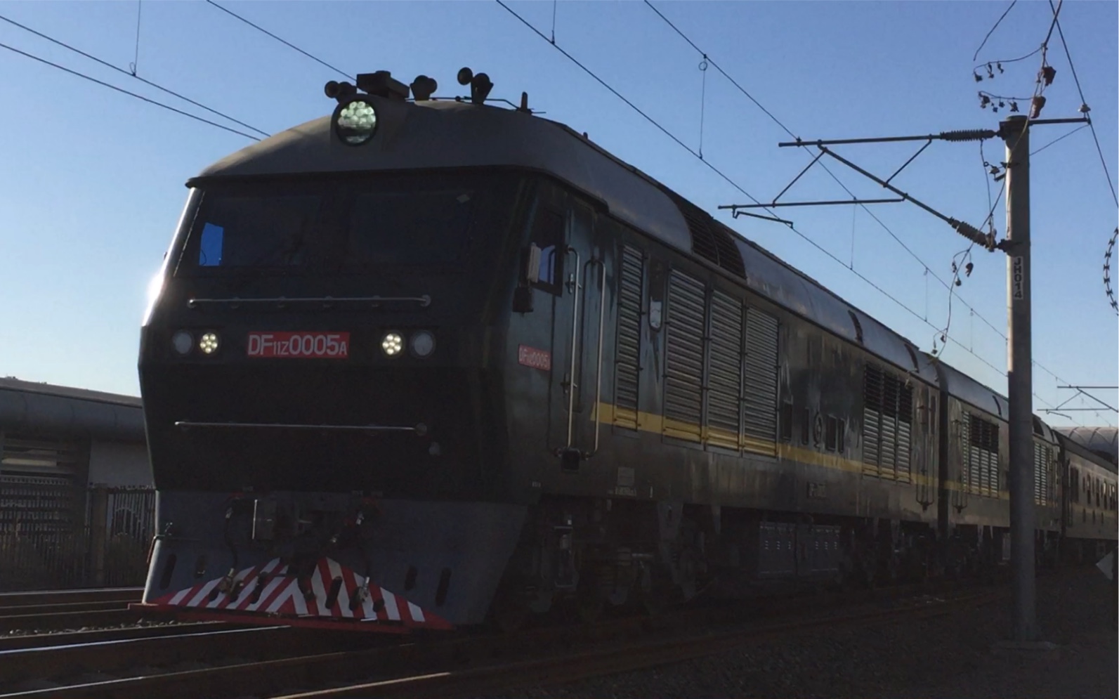 df11z-0005,铁路总公司专运处(北京机务段支配使用),t58次(天津西