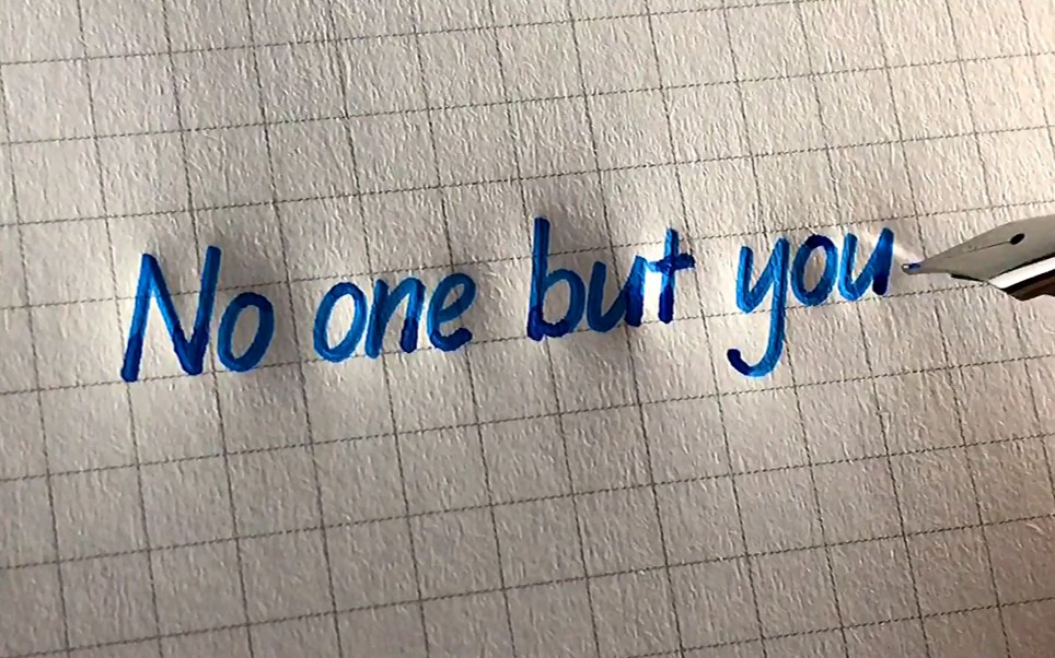 [图]No one but you. |无人及你。