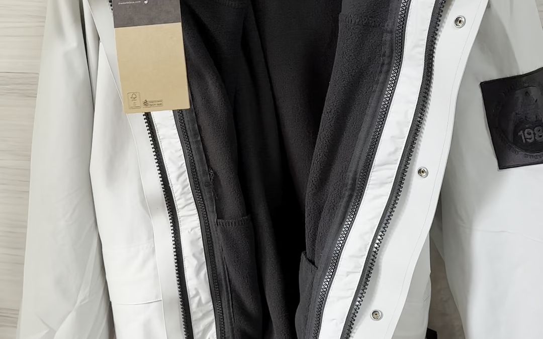 1990北面冲锋衣内胆双层可拆卸1990内胆装,在哪里可以买得到?