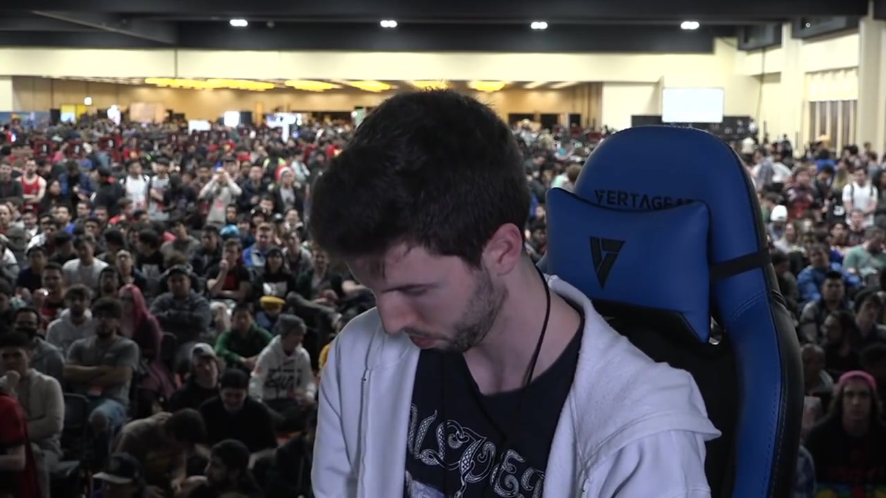 世界第一飞隼队长被世界第一艾克打到怀疑人生