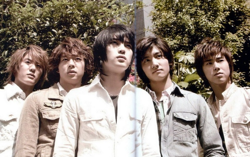 【东方神起】 hug 040228