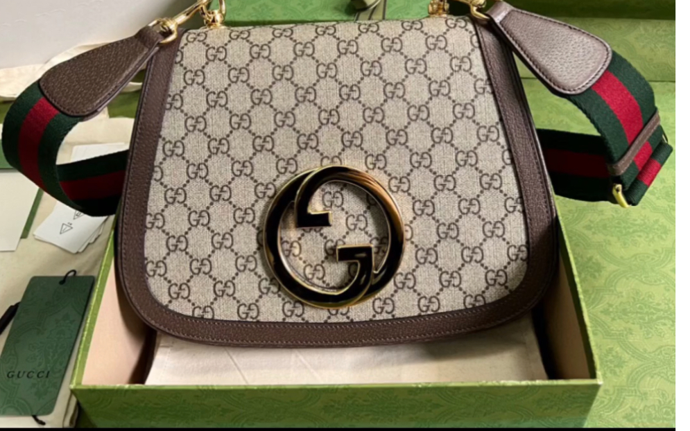 gucci毛衣金色高仿(gucci ny联名毛衣)  第2张