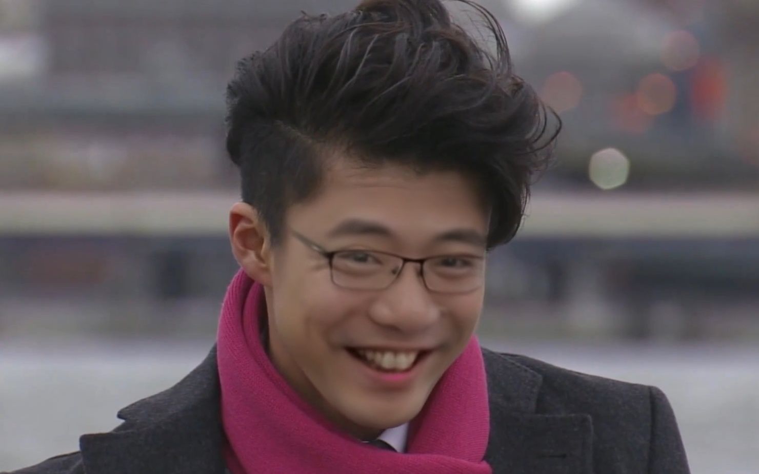 【大司马】人靠西装 马靠鞍 西装金轮登场_哔哩哔哩_bilibili