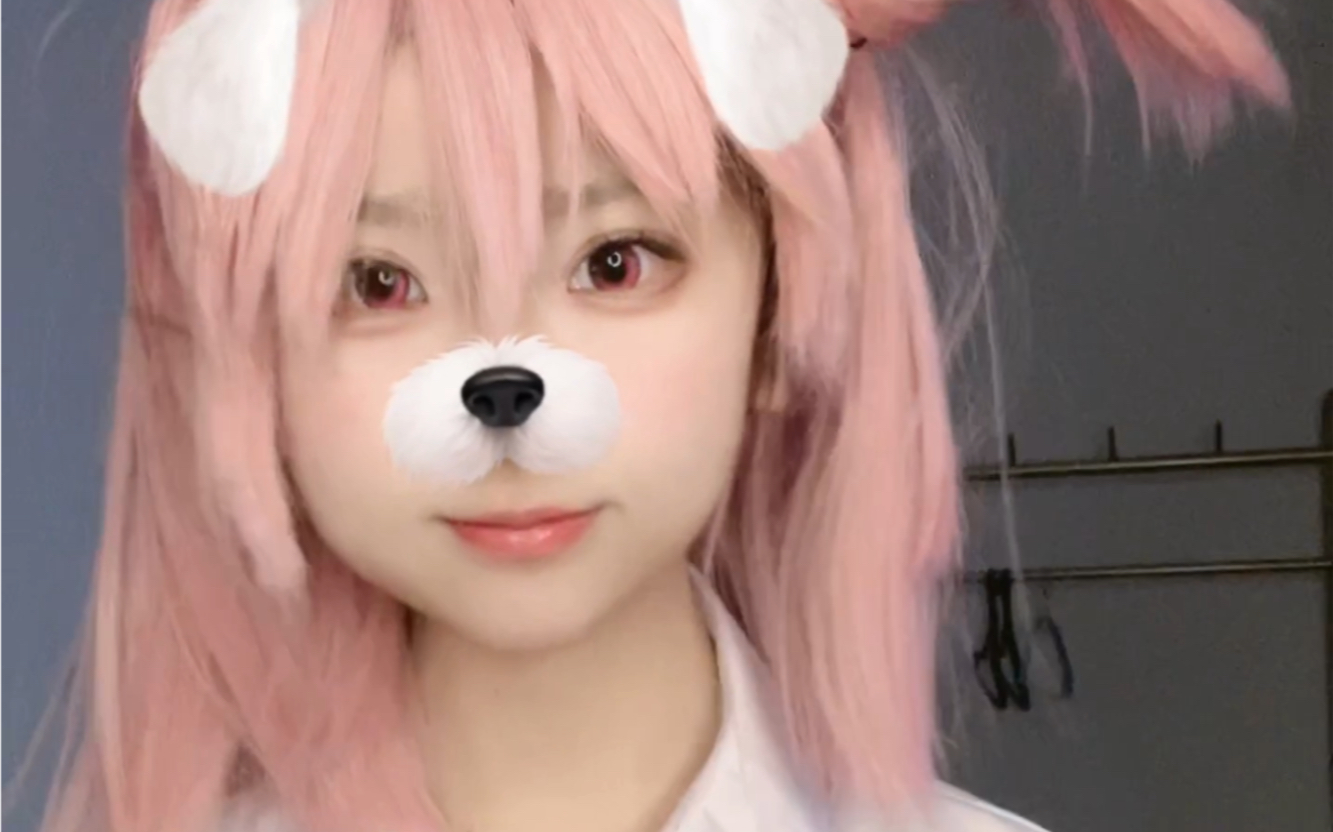 17岁女高中生cos17岁的由比滨结衣