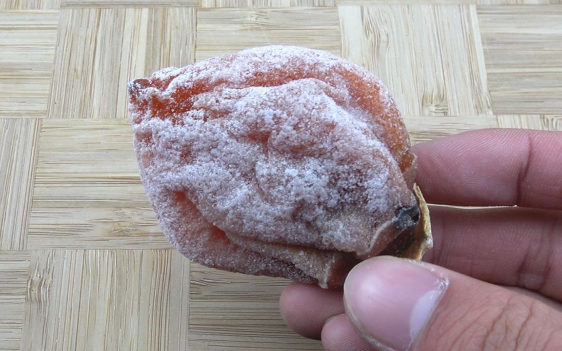富平柿饼的功效与作用禁忌(富平柿饼功效作用大揭秘,禁忌要知道)