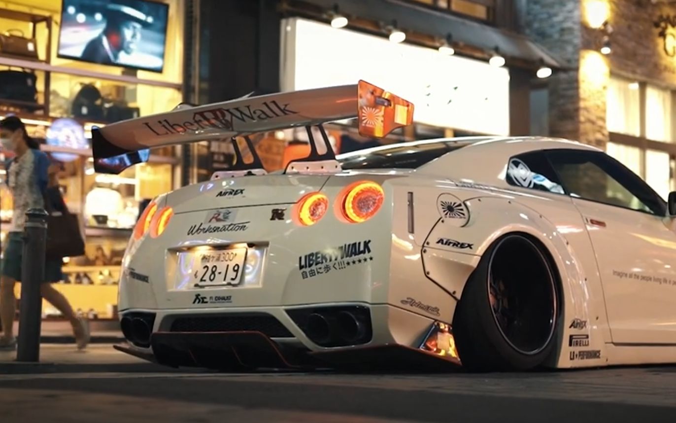 gtr汝之蜜糖我之砒霜gtrlb宽体气动趴游走街头