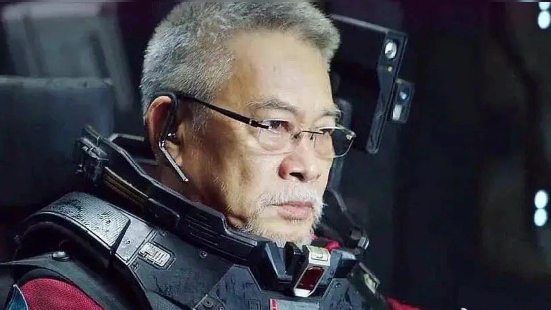 《流浪地球2》中出现的韩子昂(在《流浪地球》里由吴孟达扮演)是用cg