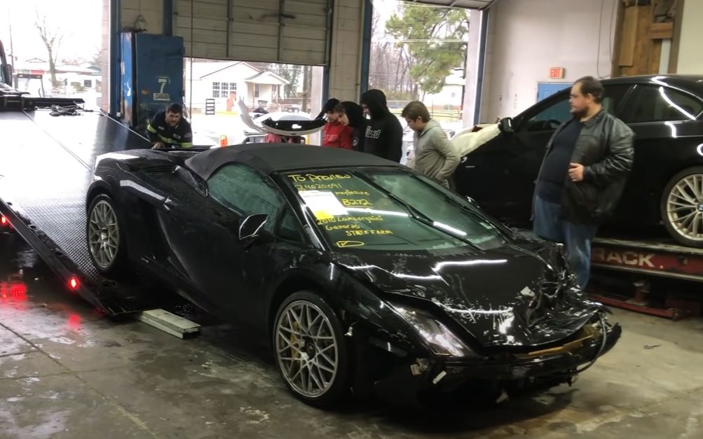 (熟肉)闲鱼花四分之一的钱淘到的报废兰博基尼,修修补补还能开?