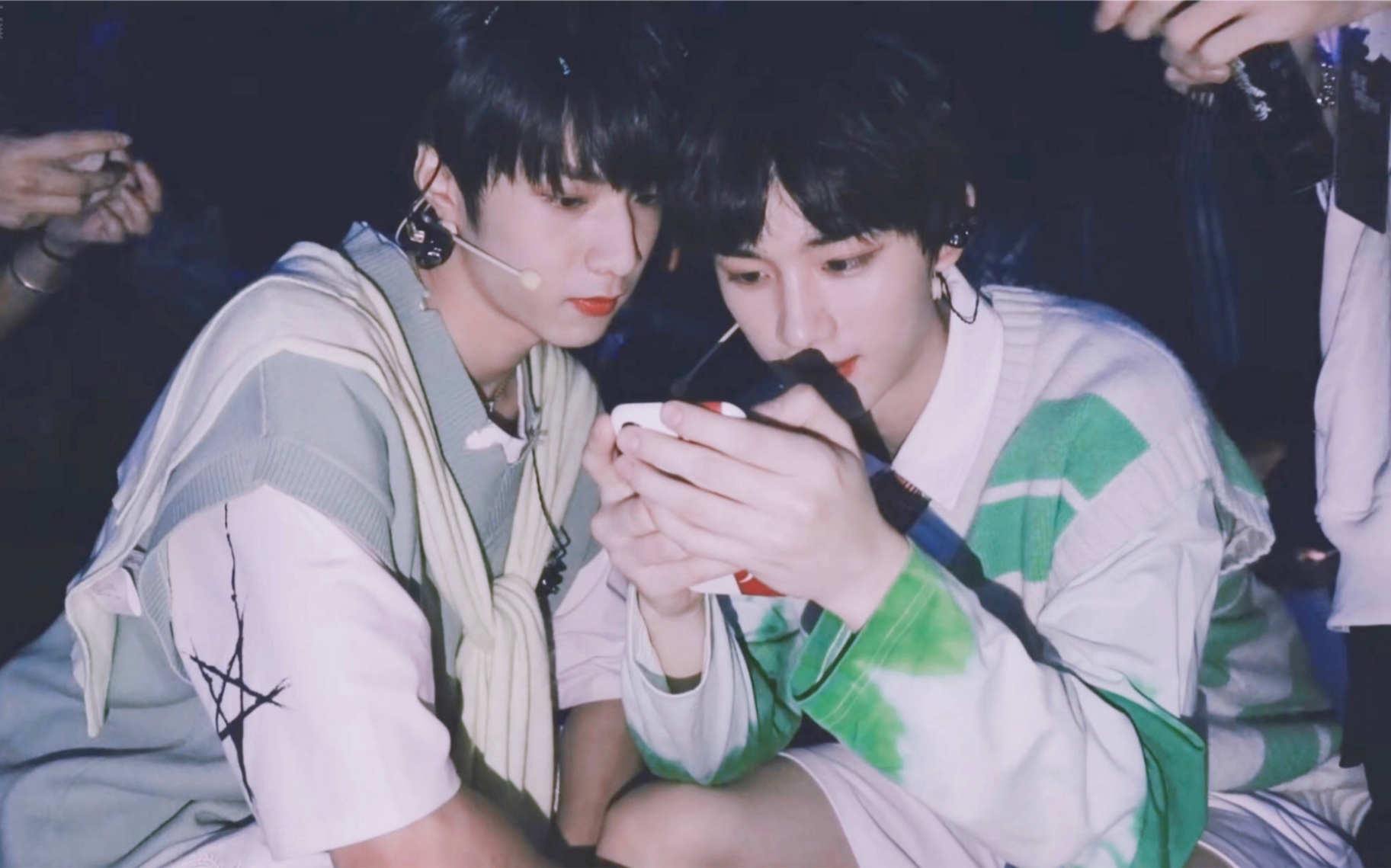 【文鑫/完年】陪伴是最长情的告白 小年的十六到十九岁小丸一直在