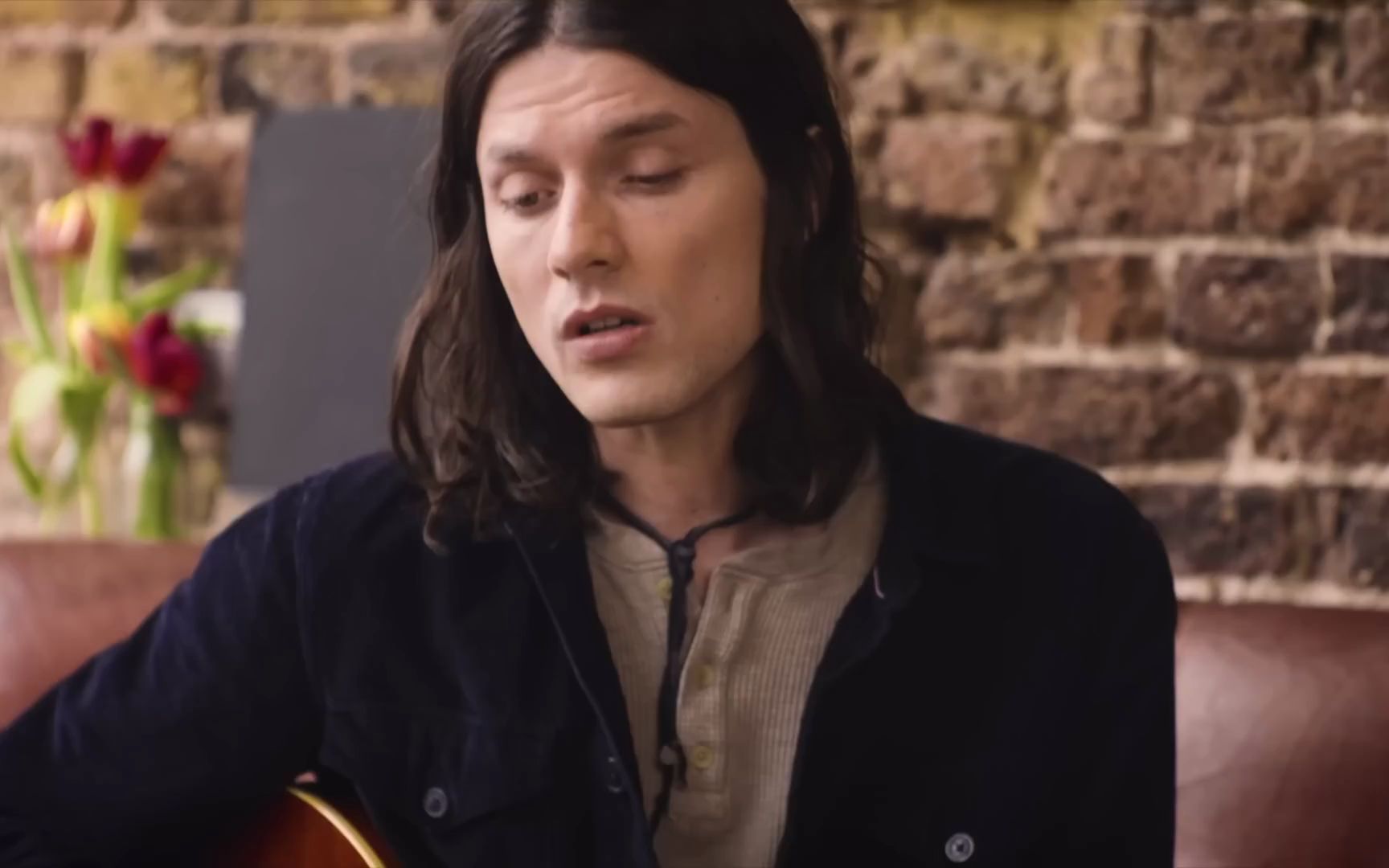 [图]James Bay《Nowhere Left To Go》最新现场Live from the Abbey Tavern 官方1080p高清