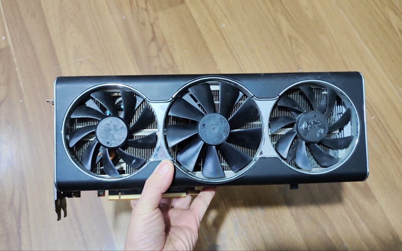 讯景rx5700xt二修卡无核心供电soc供电本来拍翻车视频结果捡漏了