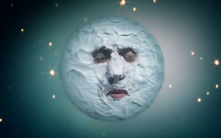 [图]The Moon (Compilation) - The Mighty Boosh