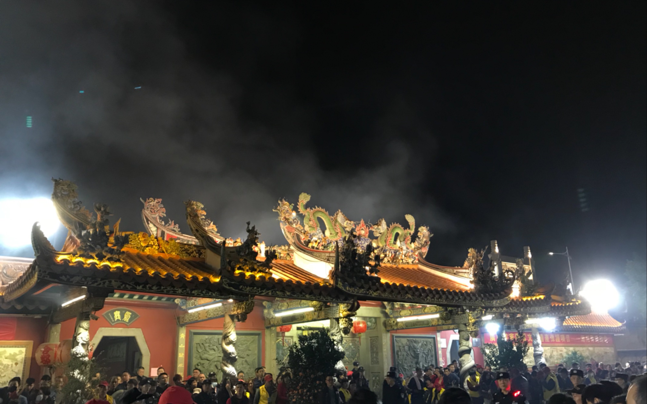 己亥歳潮州青龙古庙灵感安济圣王大夫人二夫人圣驾出巡之回銮及若干小