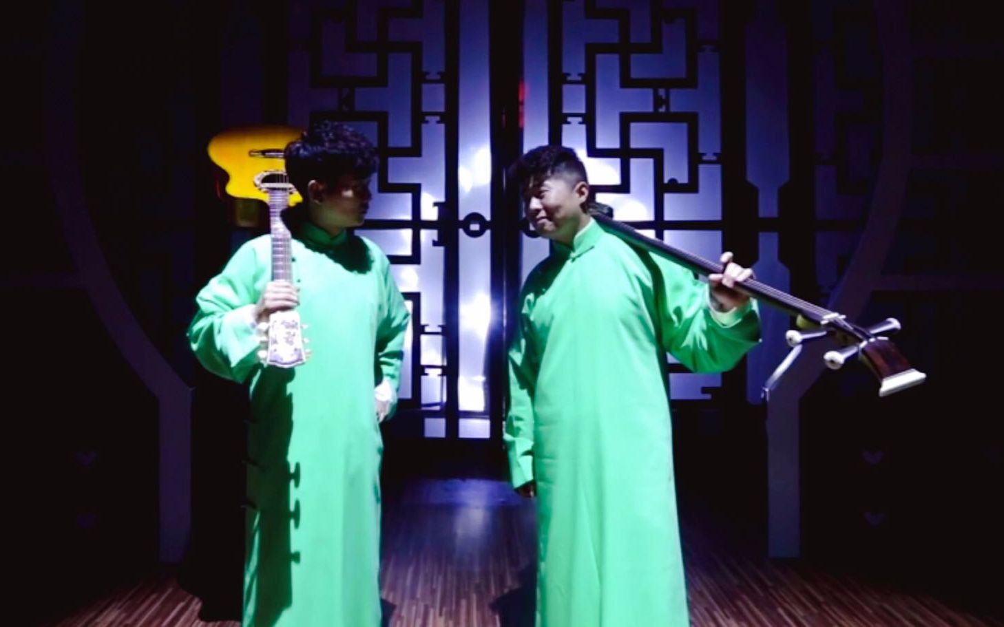 孟鹤堂周九良这是什么神仙呀吉他和三弦最配啦