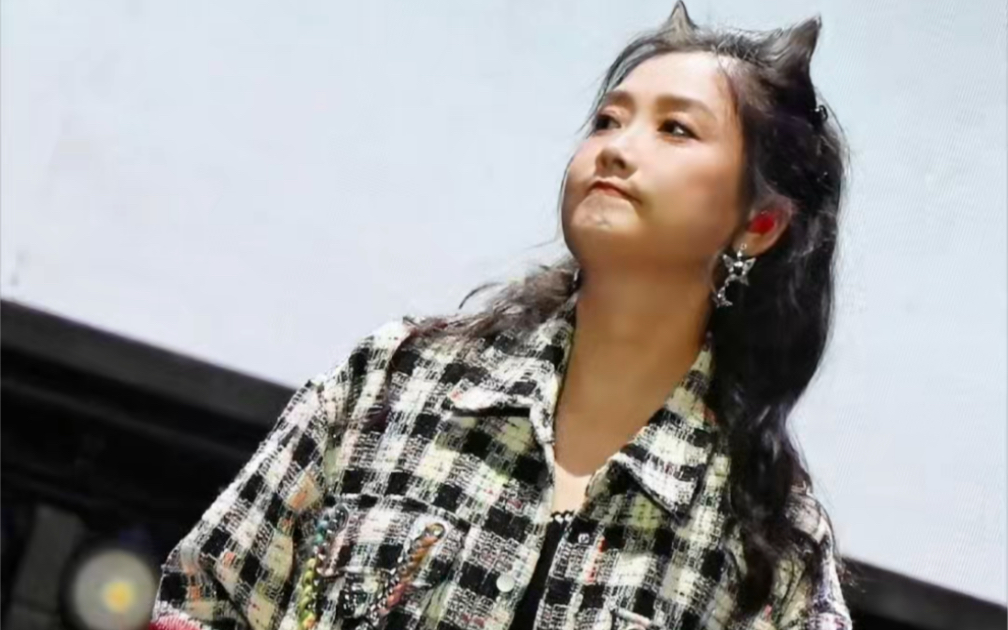 【凤凰传奇 | 杨魏玲花】别人都有的 我的花花也得有