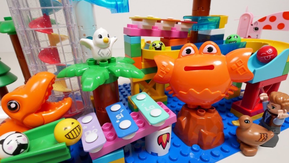 儿童旋转滚珠轨道积木滑行弯道平台拼装,乐高益智积木弹珠玩具