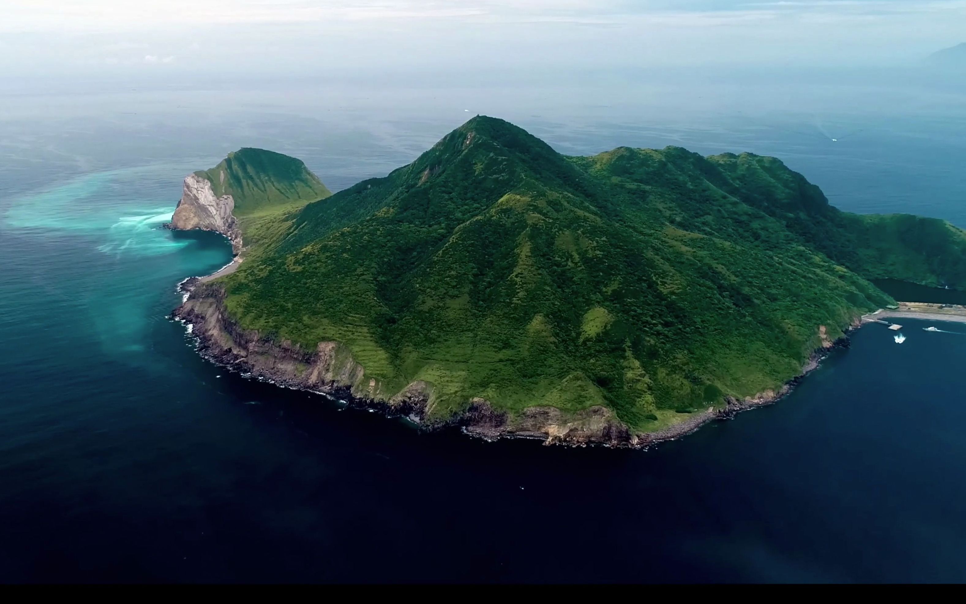 台湾龟山岛图片